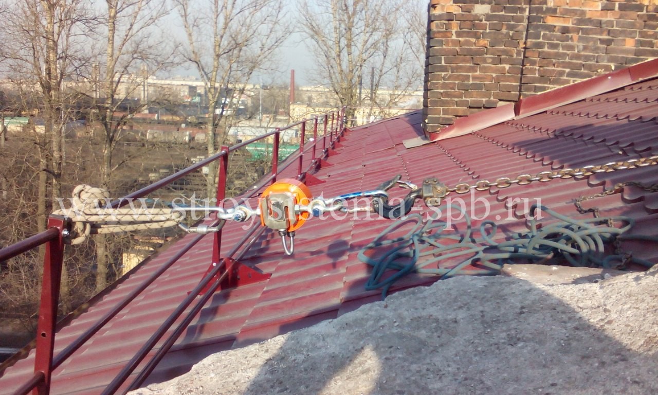Кровельное ограждение на металлочерепицу FISHER