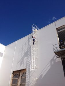 Пожарная лестница П1-2 Пожарная лестница П1-2 ПК СтройСистема